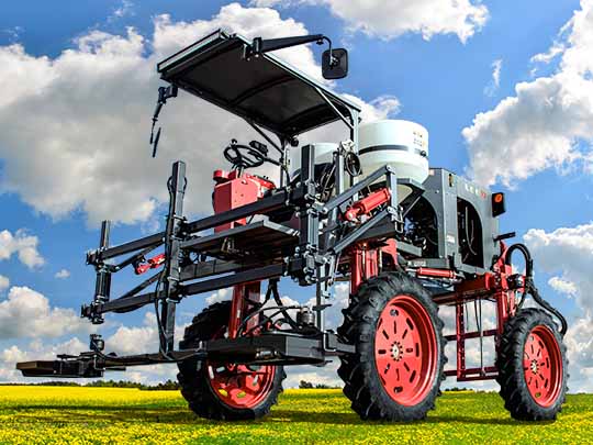 Predator Sprayer LEE Predator High Clearance Sprayer